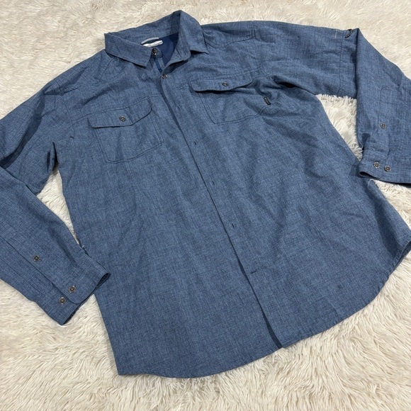 COLUMBIA Size L Blue Chambray Button Up Collared vented hiking shirt - Picture 12 of 12